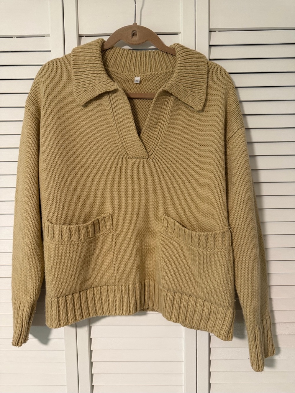 Beige Collared Knit Sweater with Front Pockets